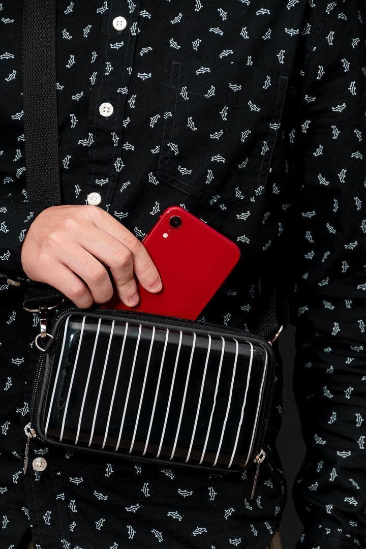 Bolsa Shoulder Bag P Horizontal - World of Tanks - Pochete Slim Kameleon - Kameleon Bags